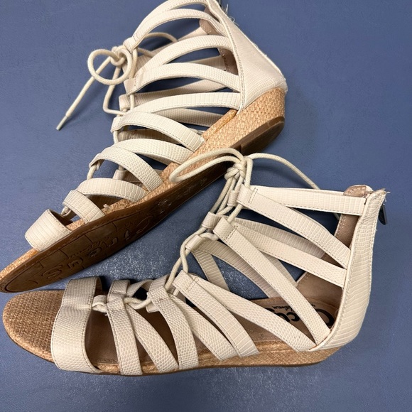 Sam Edelman Cream Lace-Up Sandals - Picture 3 of 10